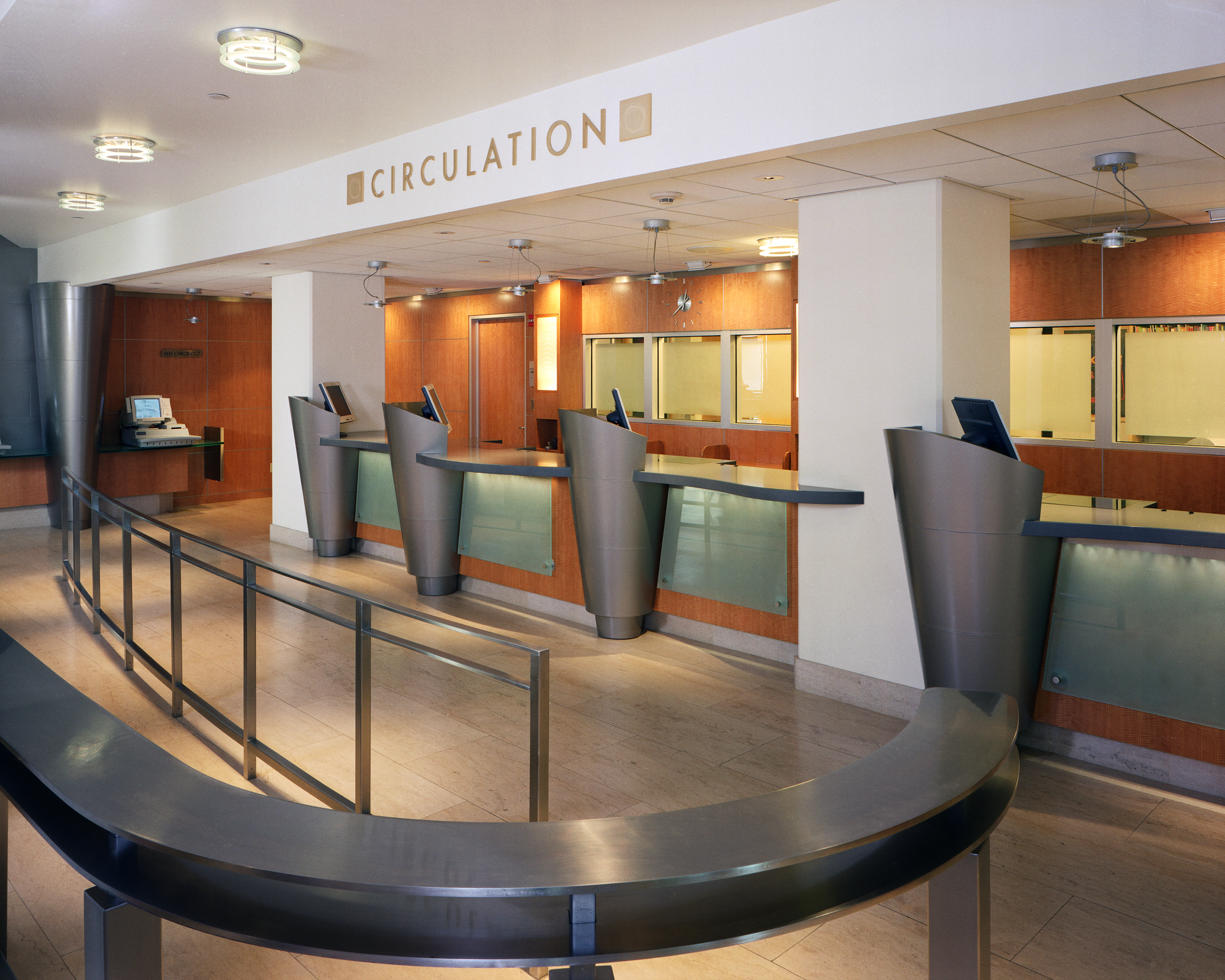 Image of the Circulation Desk
